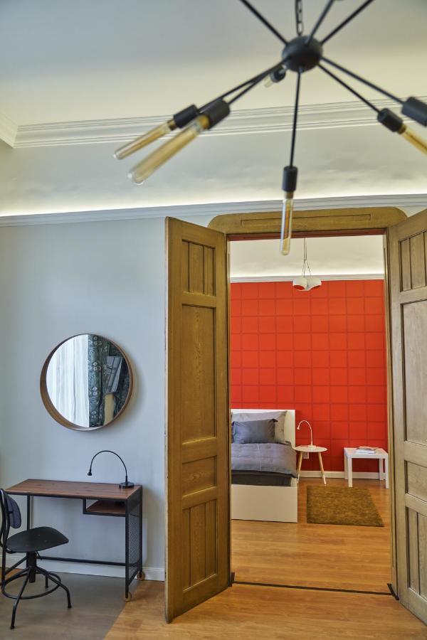 Nanirol Apartment At Gellert Bath Budapest Exterior foto