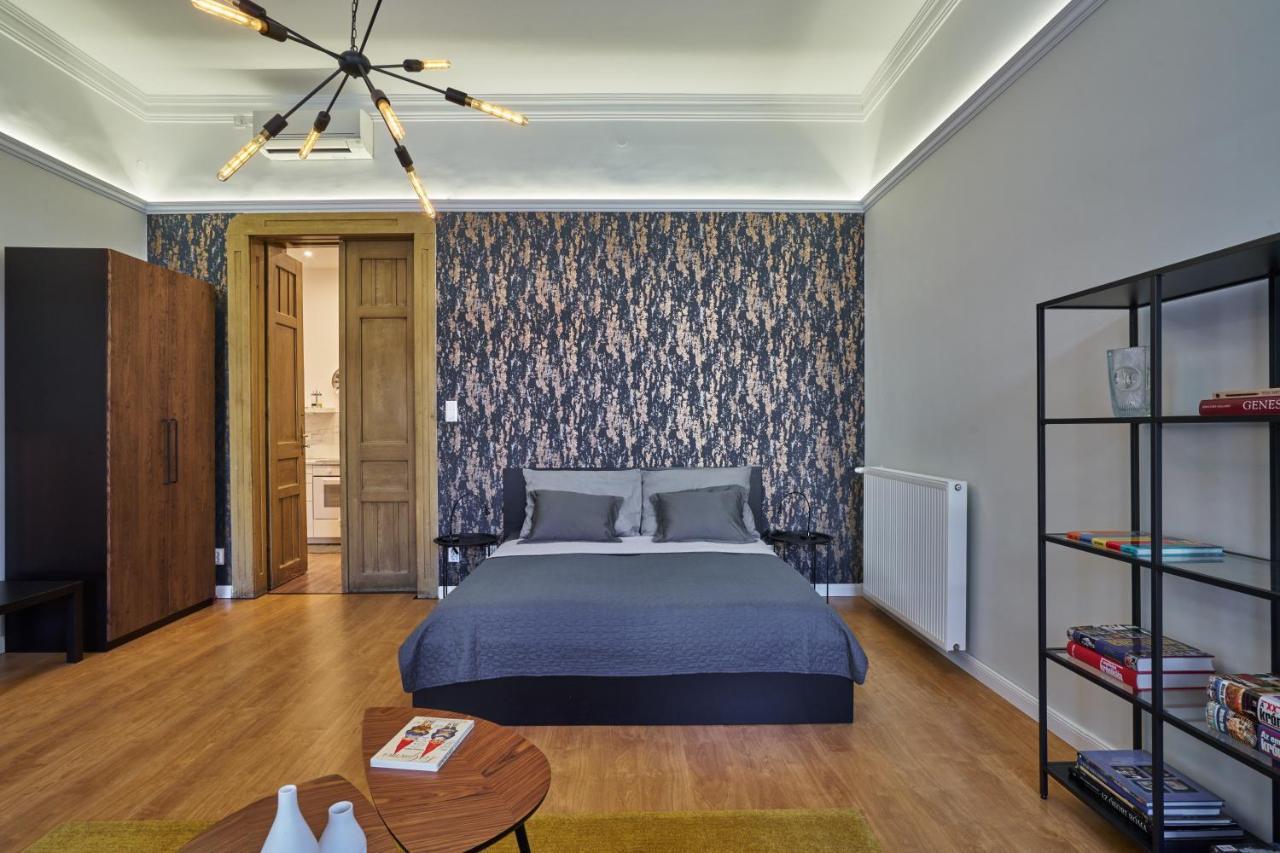 Nanirol Apartment At Gellert Bath Budapest Exterior foto
