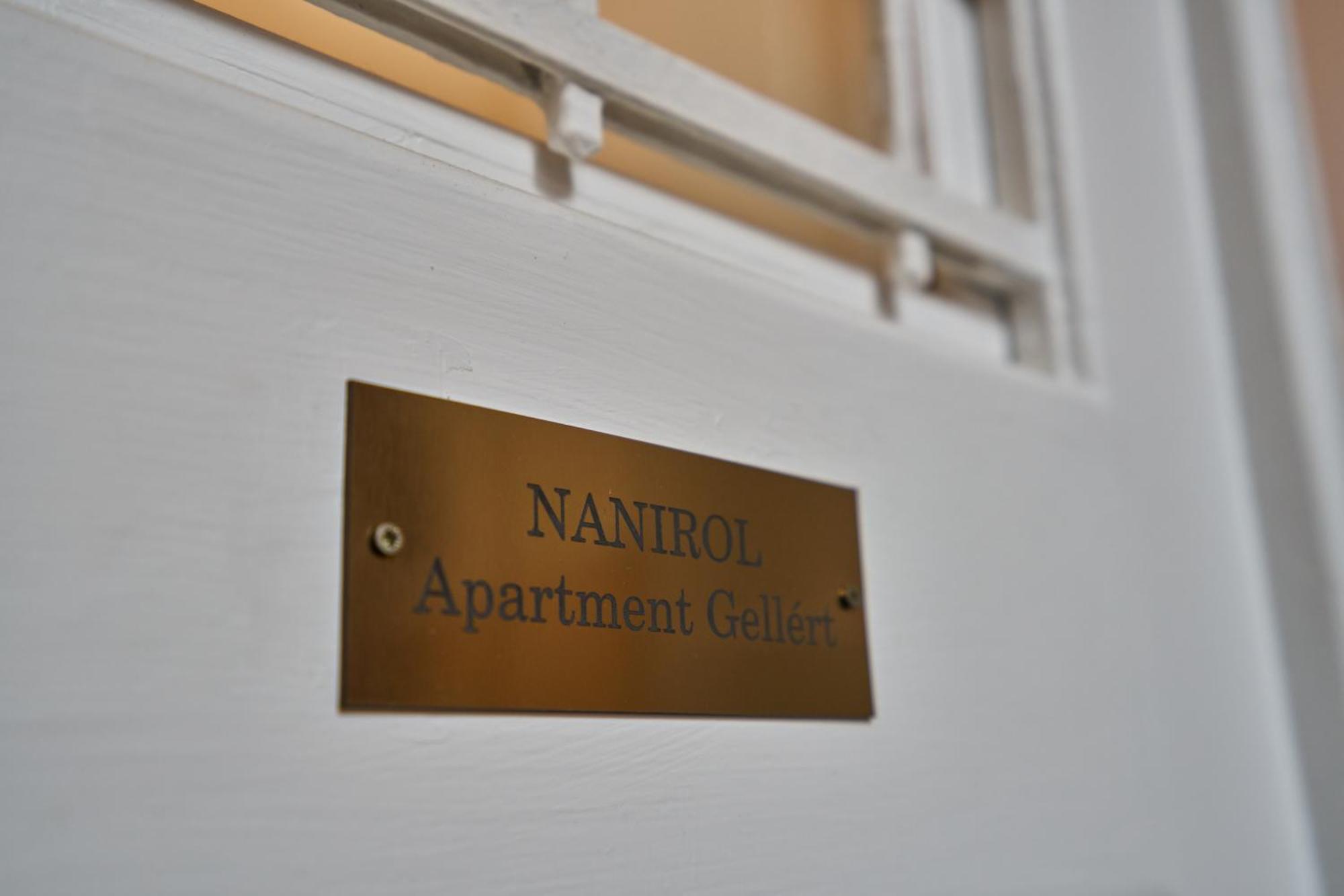Nanirol Apartment At Gellert Bath Budapest Exterior foto